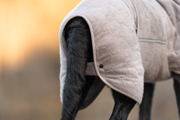 Non-Stop Drying Coat - Image 9