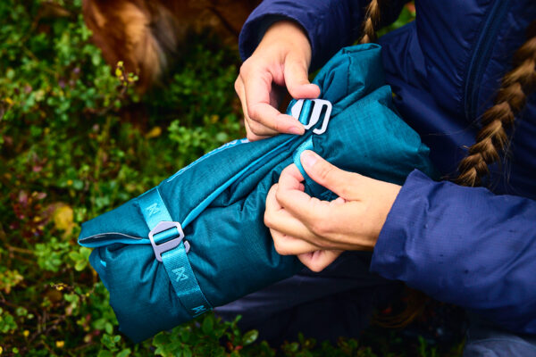 Non-Stop Trekking Dog Bed - Image 4